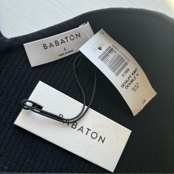 NWT Aritzia Babaton Sculpt Knit V-Neck Black Tank Size Large - Picture 5 of 7